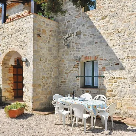 Martino 6 Apartman Mantignana